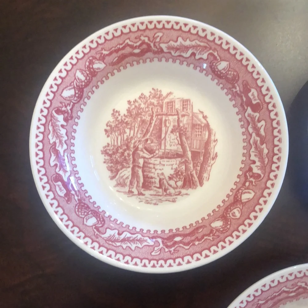 Royal China l 5 Memory Lane Red Berry Bowls 5.5